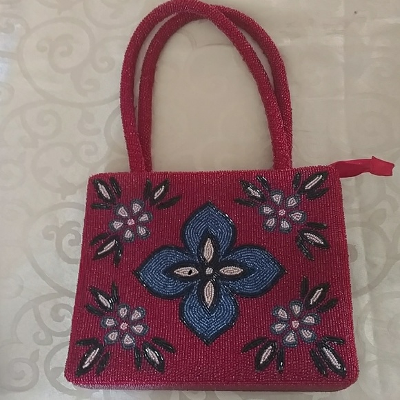 Purse - Picture 2 of 3